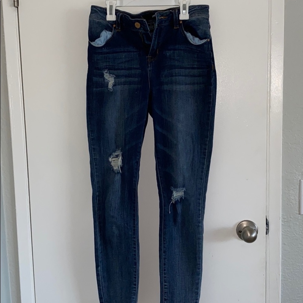 High waisted skinny jeans